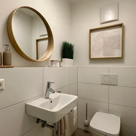 Apartment 3-Zi-Neubauapartment Moebliert