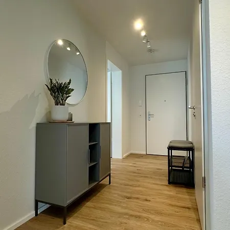 3-zi-neubauapartment Moebliert * Leonberg