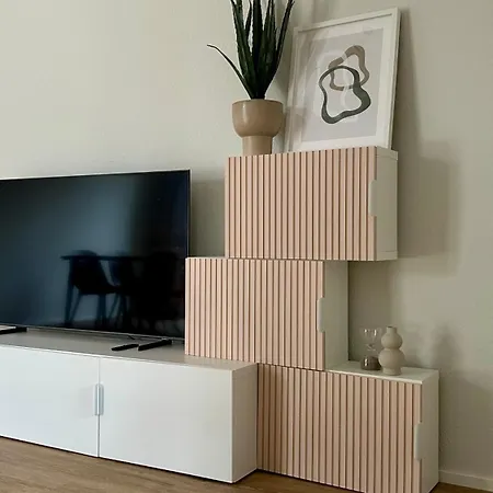 Apartmán 3-zi-neubauapartment Moebliert *