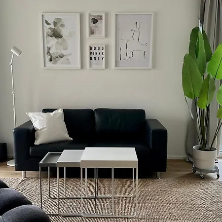 3-zi-neubauapartment Moebliert *